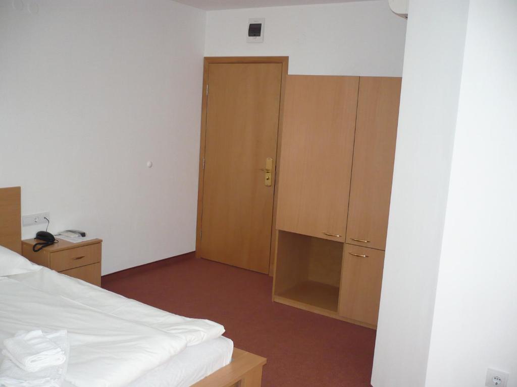 Citius Hotel Warna Zimmer foto