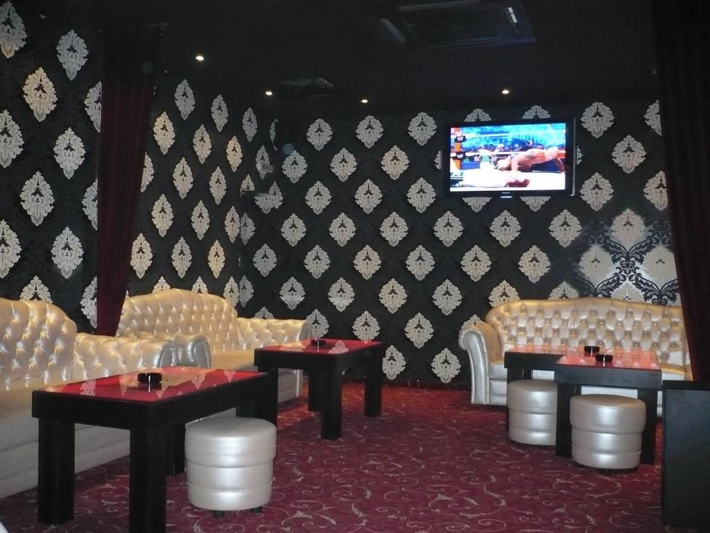 Citius Hotel Warna Exterior foto